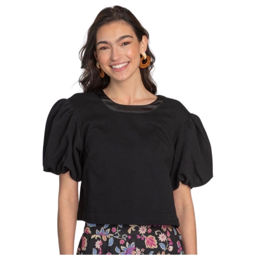 NWT Olivia James knit top